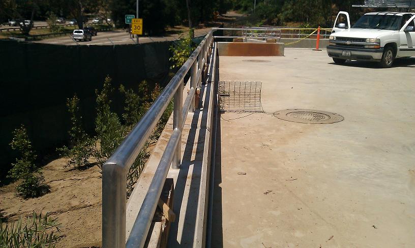 HANDRAIL 1